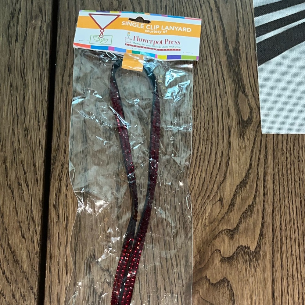 💕❤️ Red Rhinestone Lanyard ❤️💕